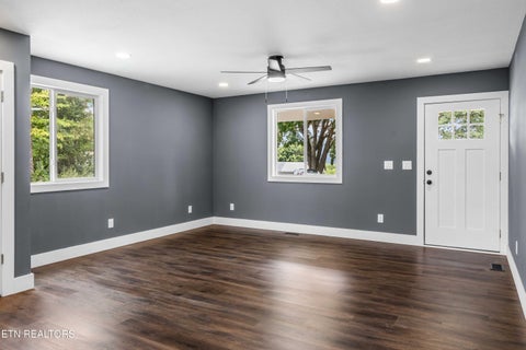 Tiny photo for 382 Davenport Rd, LaFollette, TN 37766 (MLS # 1347560)