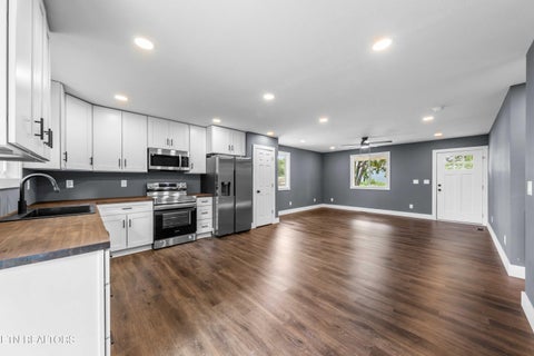 Tiny photo for 382 Davenport Rd, LaFollette, TN 37766 (MLS # 1347560)