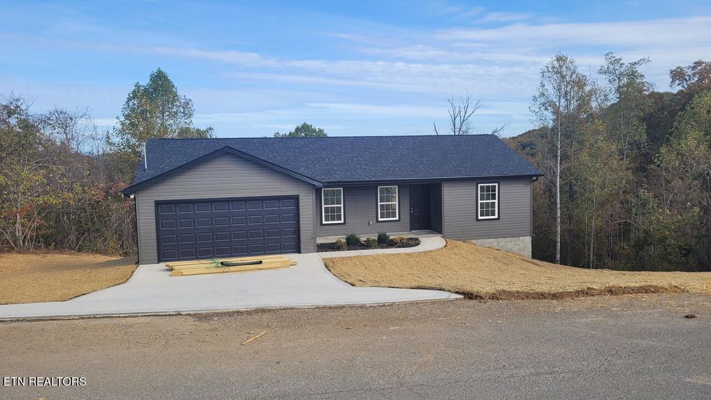 Photo of 140 Panoramic Drive, Maynardville, TN 37807 (MLS # 1319924)