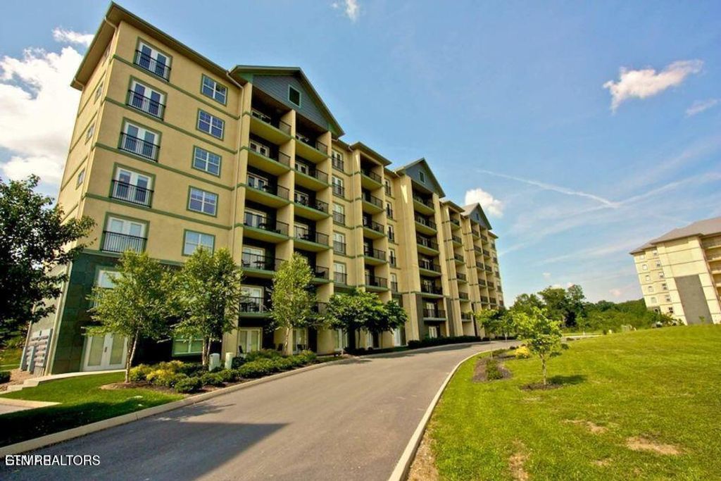 Photo of 124 Plaza Drive #UNIT 2403, Pigeon Forge, TN 37863 (MLS # 1316887)
