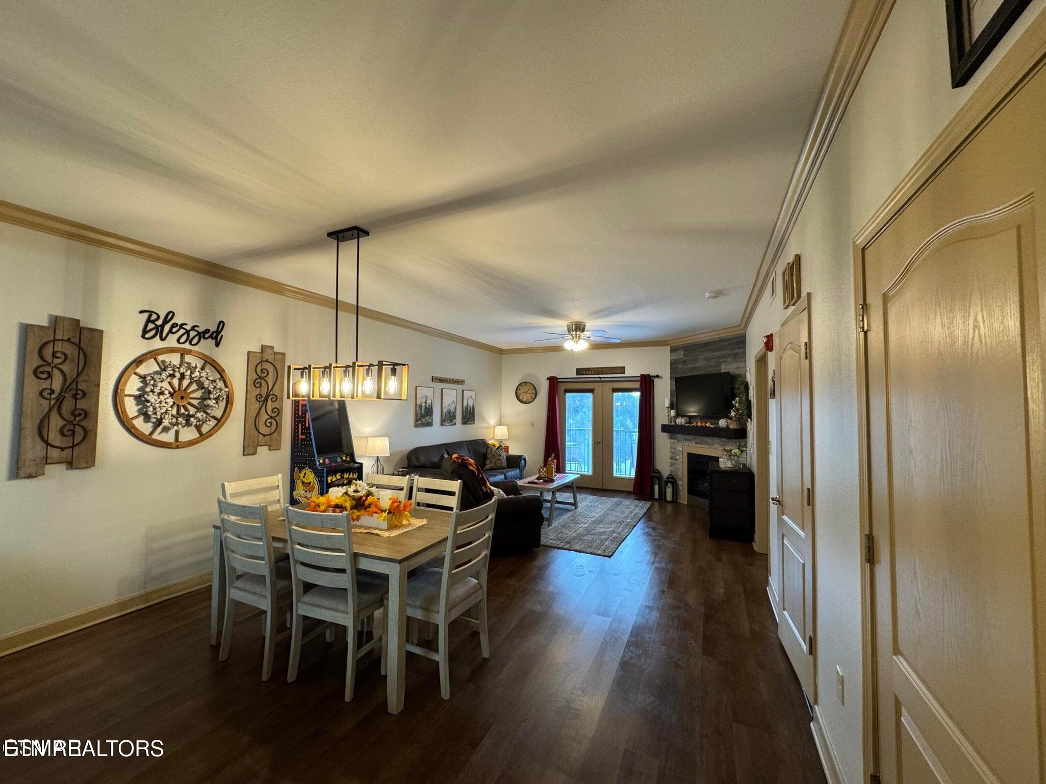 124 Plaza Drive UNIT 2403