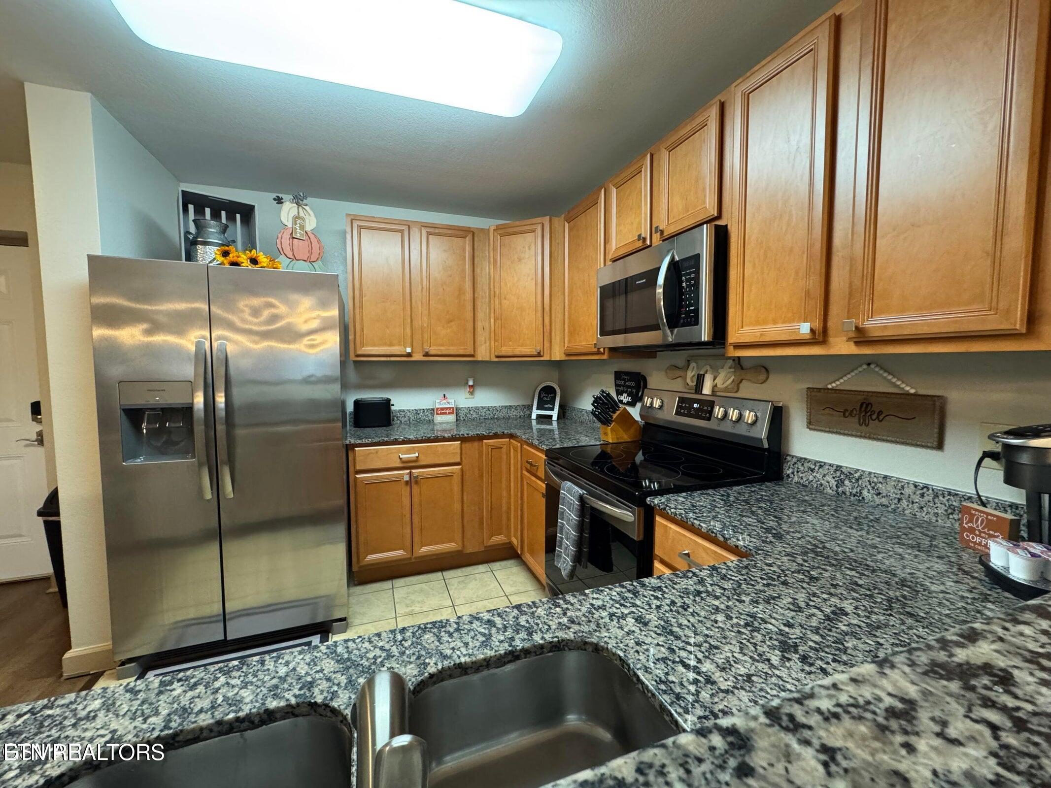 124 Plaza Drive UNIT 2403