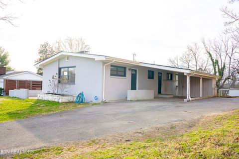 2807 Thomas Drive Maryville TN 37804