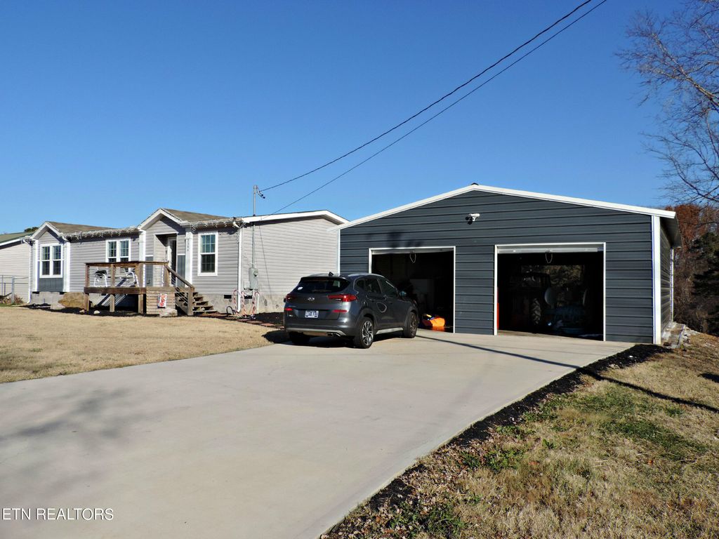 Photo of 3384 Blue Springs Rd, Strawberry Plains, TN 37871 (MLS # 1246976)