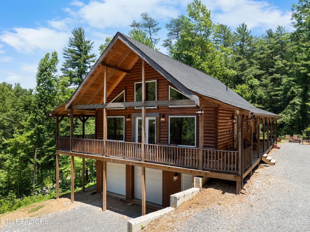 Photo of 157 Foust Hollow Rd, Heiskell, TN 37754 (MLS # 1266516)