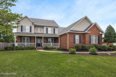 Single Family Residence in Alcoa TN 1618 Lindenhall Drive.jpg