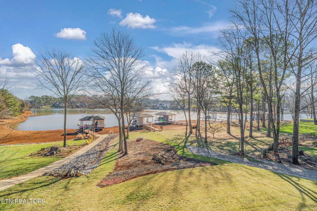 Photo of 176 S Kanutsu Lane, Loudon, TN 37774 (MLS # 1327891)
