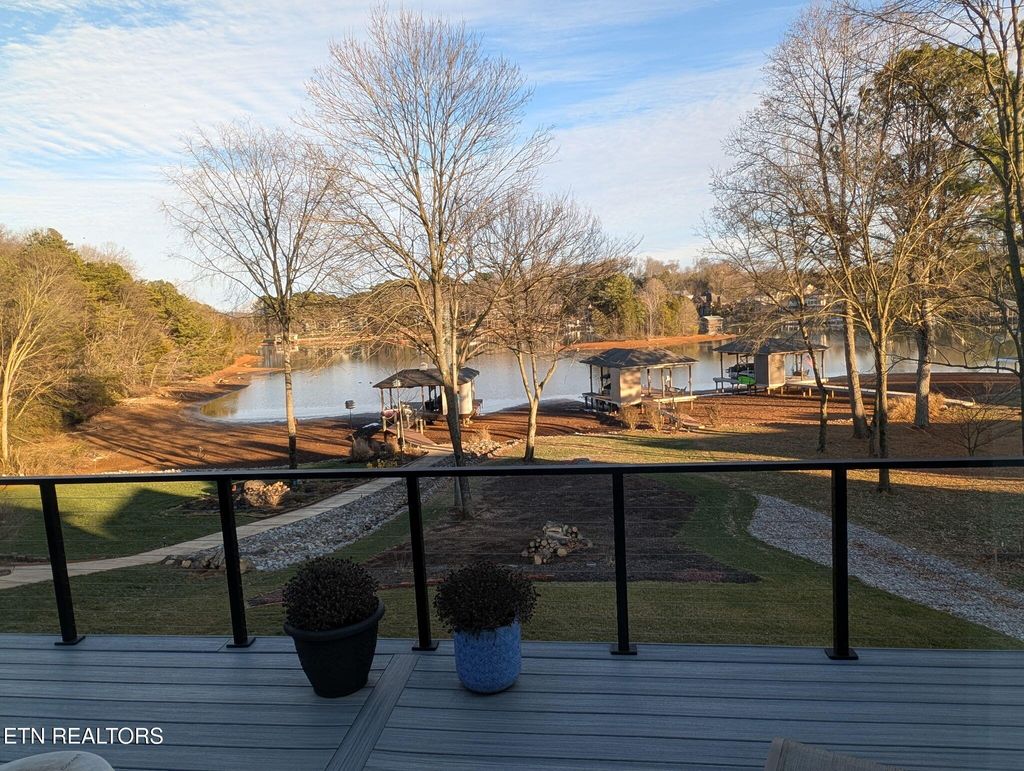 Photo of 176 S Kanutsu Lane, Loudon, TN 37774 (MLS # 1327891)
