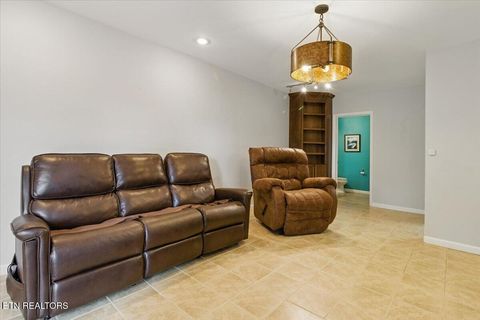 Tiny photo for 262 Cresent St, Harrogate, TN 37752 (MLS # 1338796)