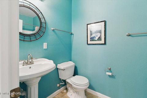 Tiny photo for 262 Cresent St, Harrogate, TN 37752 (MLS # 1338796)