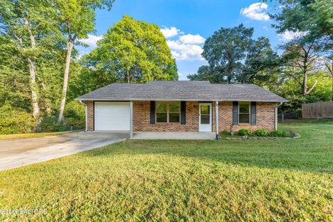 Photo of 11318 Snyder Rd, Knoxville, TN 37932 (MLS # 1355416)
