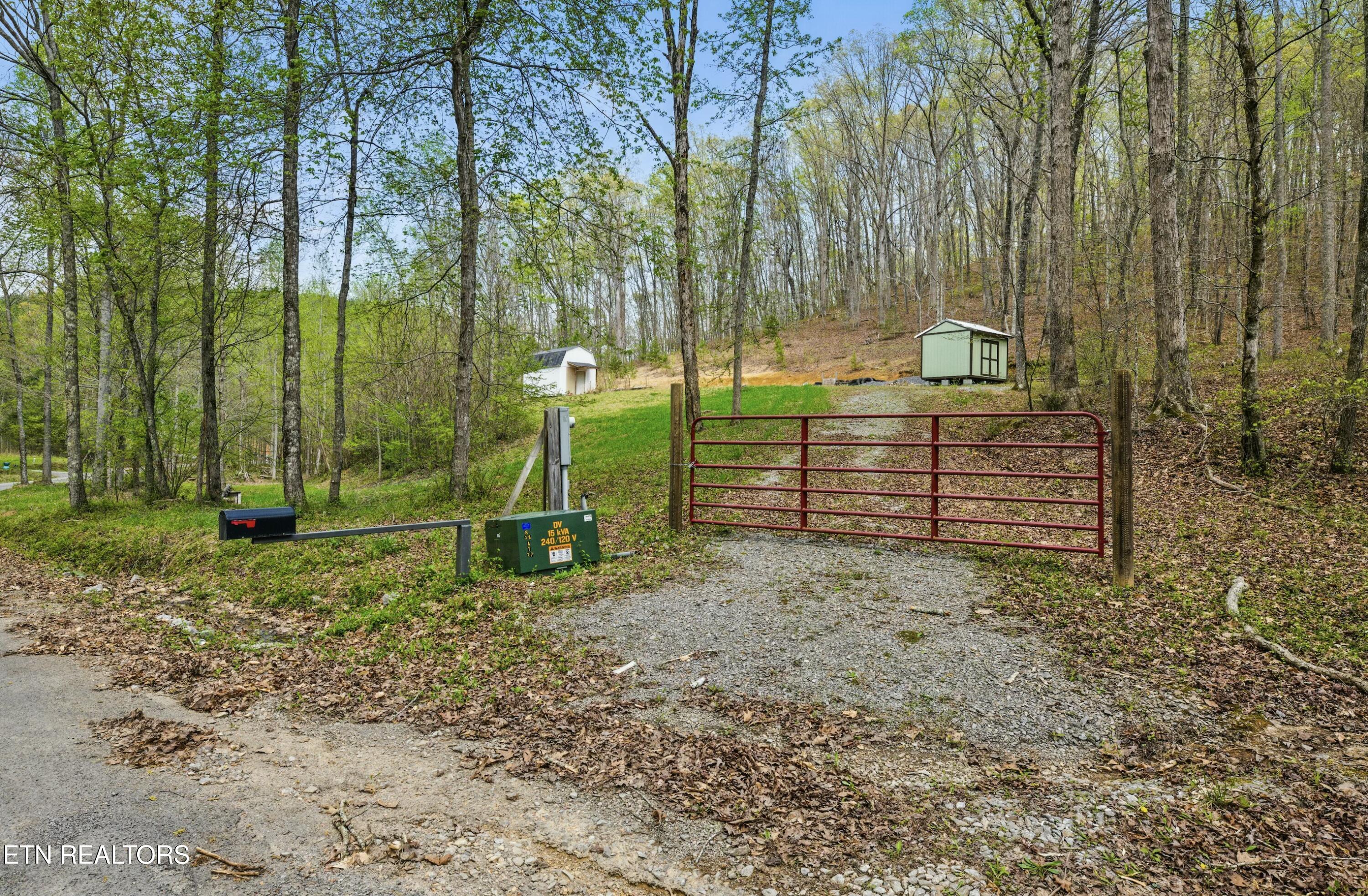 376 County Road 184