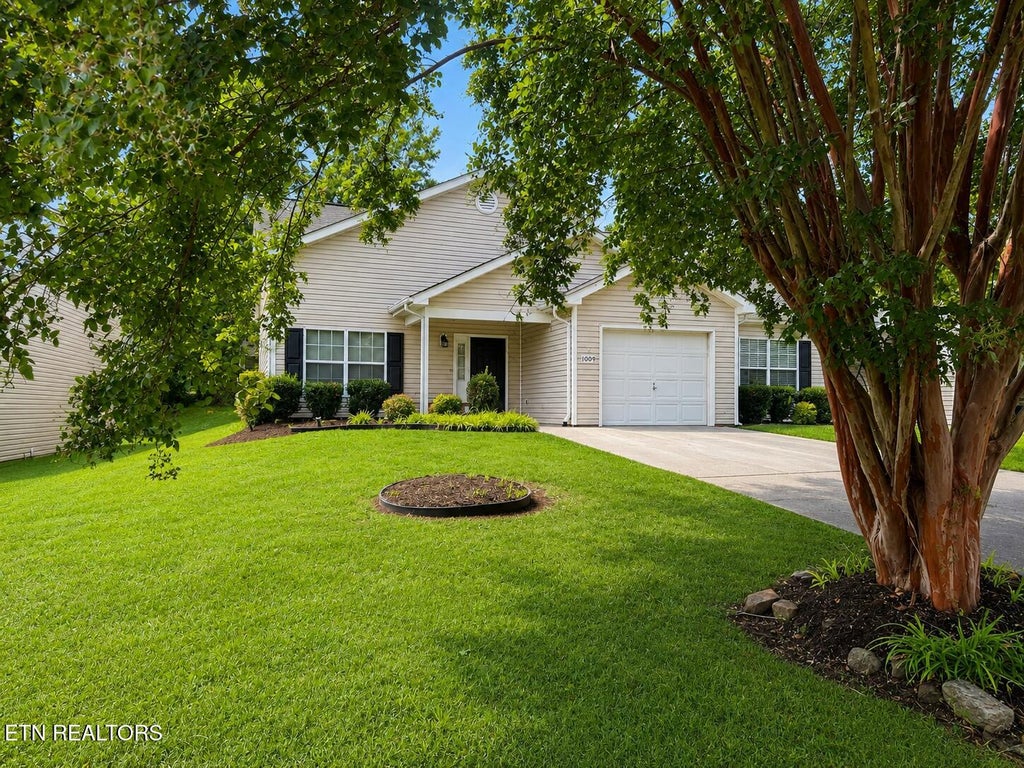 Photo of 1009 Brittany Deanne Lane, Knoxville, TN 37934 (MLS # 1352636)