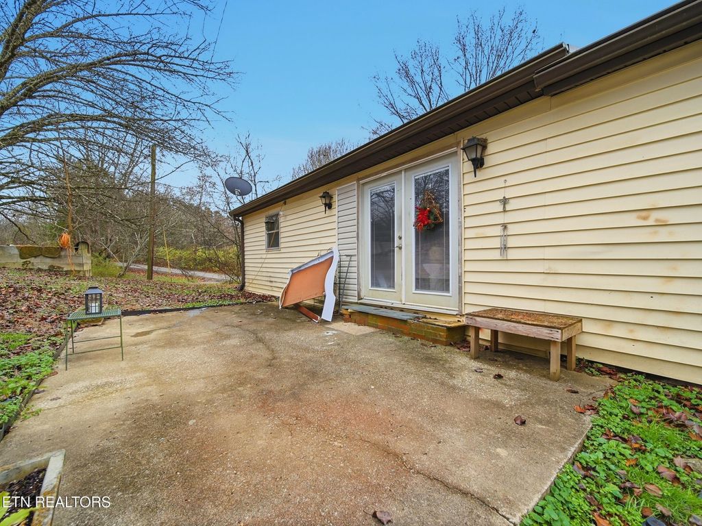 Photo of 6405 Pine Grove Rd, Knoxville, TN 37914 (MLS # 1323656)
