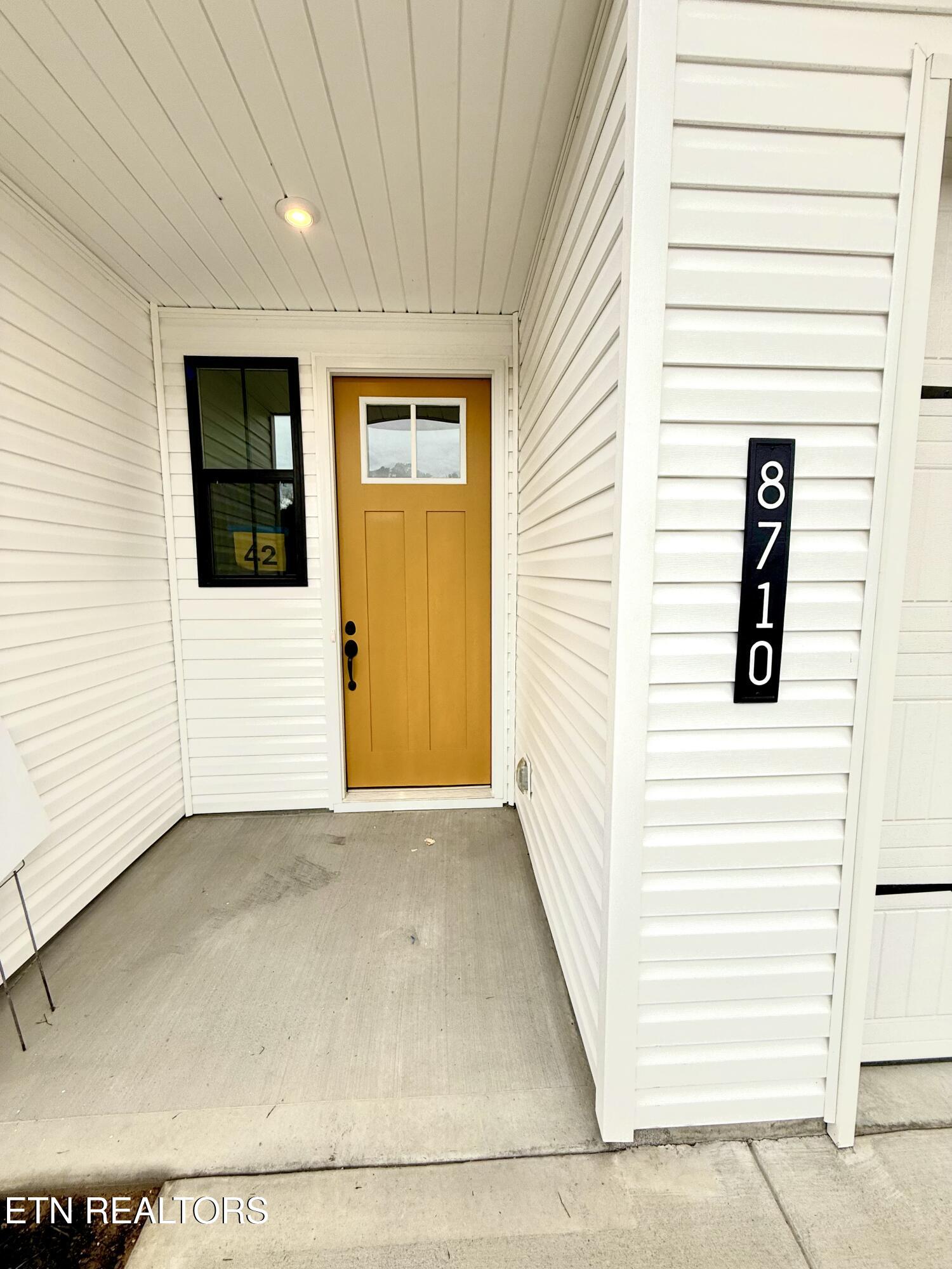 8710 Chapman Trace Way