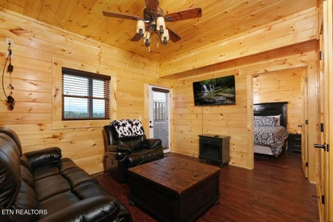 Tiny photo for 1571 Rainbow Ridge Way, Sevierville, TN 37862 (MLS # 1360109)