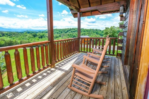 Tiny photo for 1571 Rainbow Ridge Way, Sevierville, TN 37862 (MLS # 1360109)