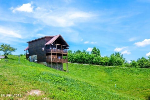 Tiny photo for 1571 Rainbow Ridge Way, Sevierville, TN 37862 (MLS # 1360109)