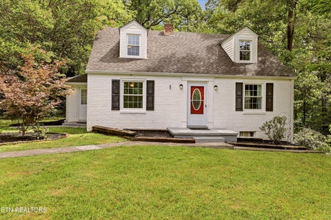 Tiny photo for 5512 Lake Shore Drive, Knoxville, TN 37920 (MLS # 1348254)