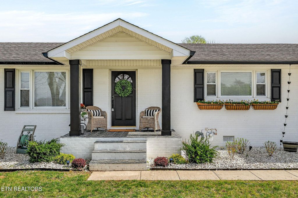 Photo of 2244 Shipley School Rd, Cookeville, TN 38501 (MLS # 1332867)