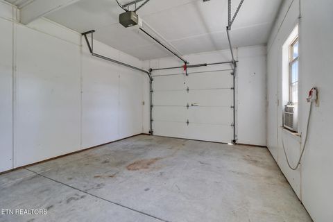 Tiny photo for 4045 Lone Wolf Circle, Crossville, TN 38572 (MLS # 1317496)