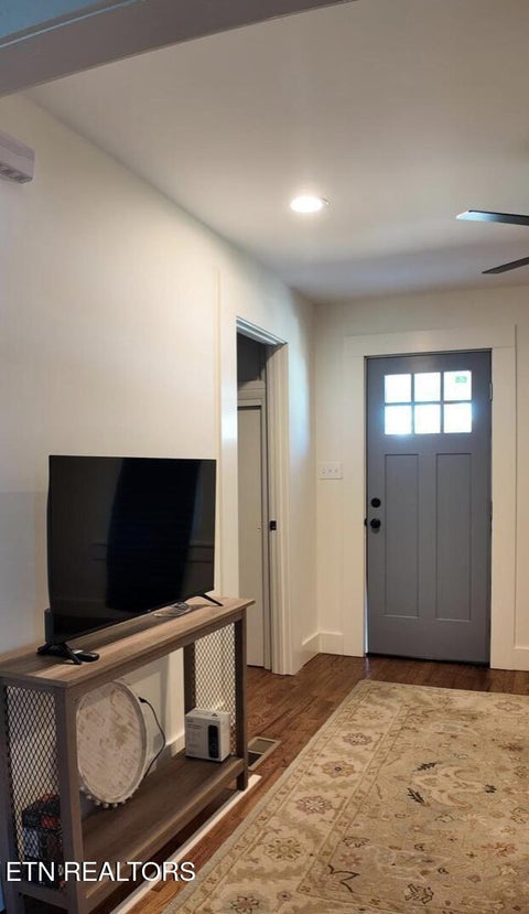 Tiny photo for 2528 E Glenwood Ave, Knoxville, TN 37917 (MLS # 1354507)