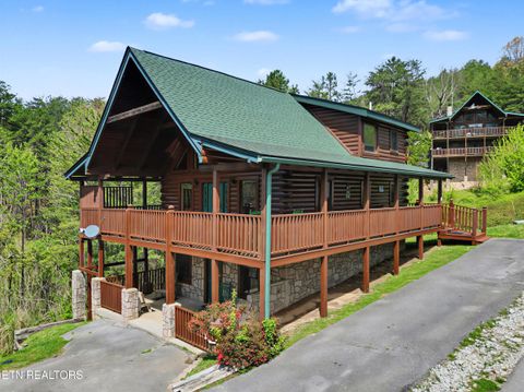 Photo of 1984 E Mountain Way, Sevierville, TN 37862 (MLS # 1336284)