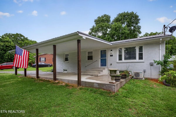 175 EPPERSON AVE, COOKEVILLE, TN 38506 - Image 8537c2cee0a2bc96df5e02dcb64862f1/3644618507