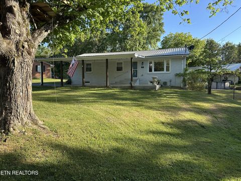 Photo of 175 Epperson Ave, Cookeville, TN 38506 (MLS # 1339547)