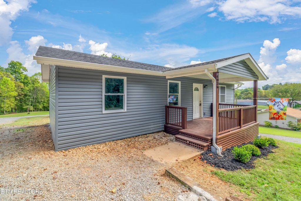 Photo of 4036 Wrights Ferry Rd, Louisville, TN 37777 (MLS # 1318361)