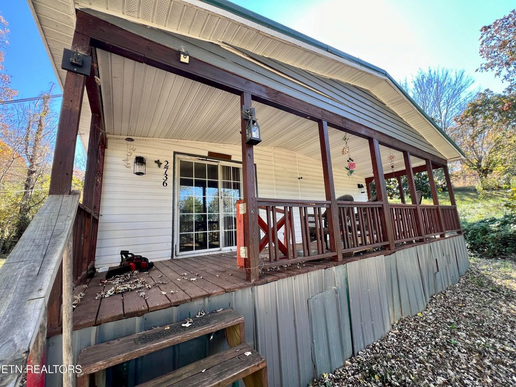 Photo of 2736 Cedar Bluff Rd, Sevierville, TN 37876 (MLS # 1321627)