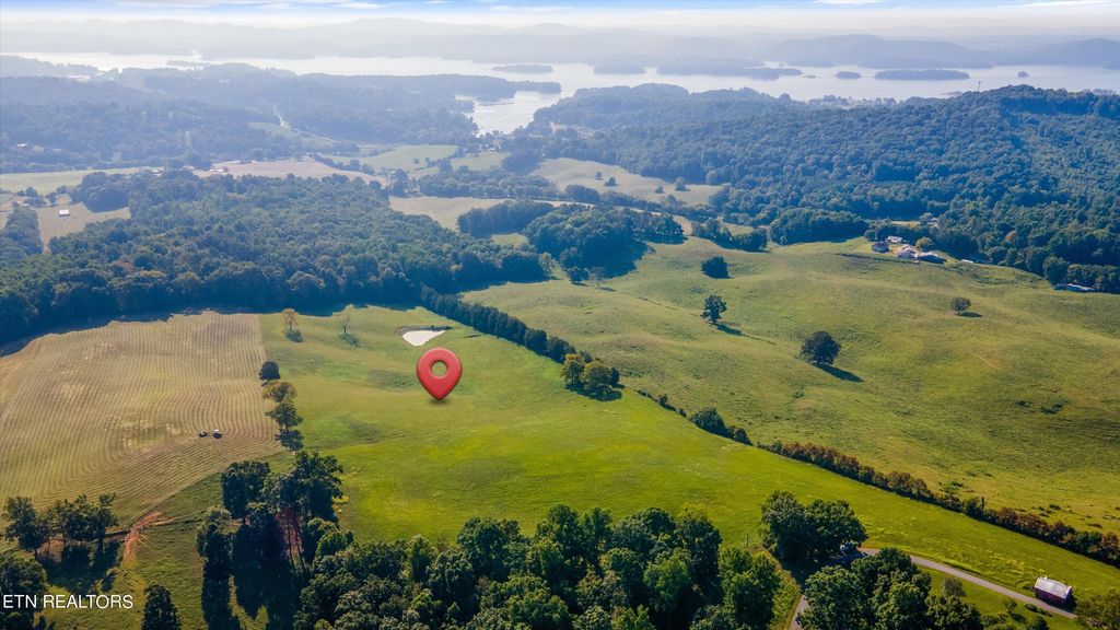 Photo of 1 Hugh Cameron Road, Rutledge, TN 37861 (MLS # 1274590)