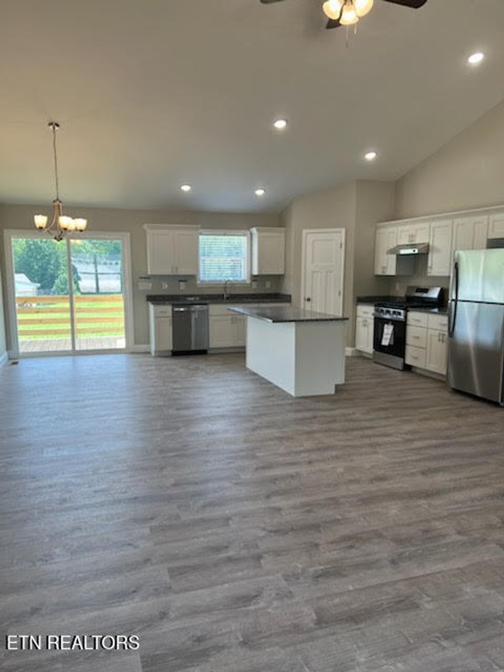 Photo of 183 Meadow Drive, Oliver Springs, TN 37840 (MLS # 1309801)