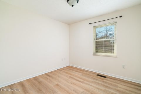 Tiny photo for 520 Harrow Rd, Knoxville, TN 37934 (MLS # 1334549)