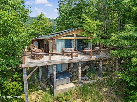 Tiny photo for 1001 Old Laurel Lane, Sevierville, TN 37876 (MLS # 1356097)
