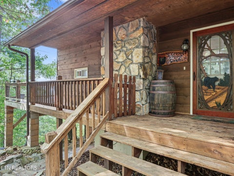 Tiny photo for 1001 Old Laurel Lane, Sevierville, TN 37876 (MLS # 1356097)