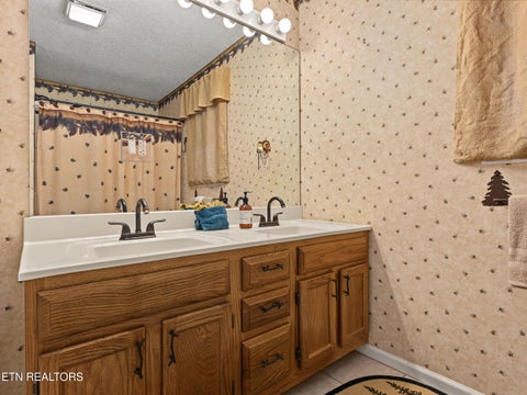 Tiny photo for 1001 Old Laurel Lane, Sevierville, TN 37876 (MLS # 1356097)