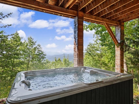 Tiny photo for 1001 Old Laurel Lane, Sevierville, TN 37876 (MLS # 1356097)