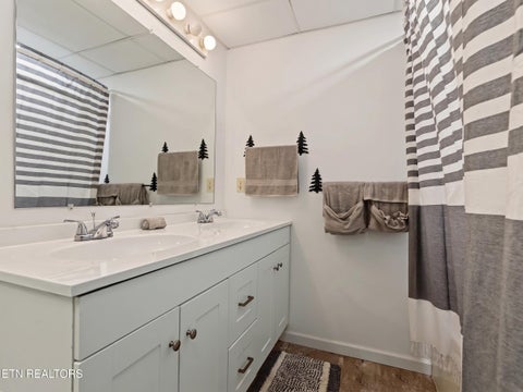 Tiny photo for 1001 Old Laurel Lane, Sevierville, TN 37876 (MLS # 1356097)