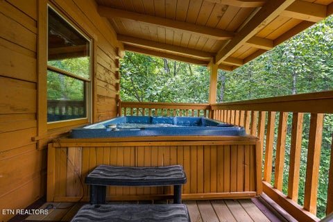 Tiny photo for 1728 Scenic Woods Way, Sevierville, TN 37876 (MLS # 1356221)