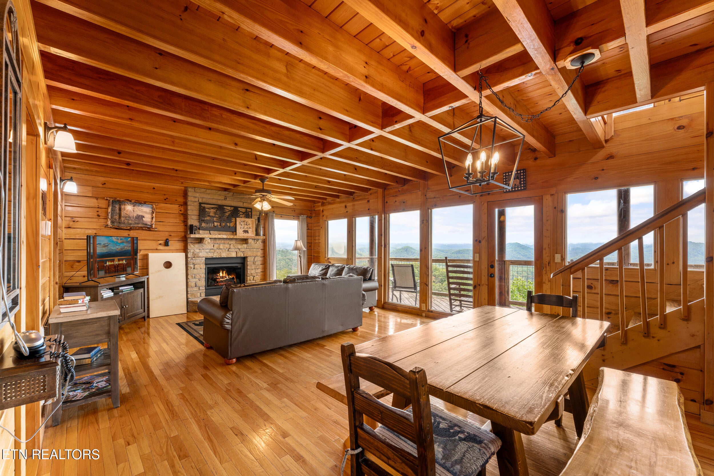 2422 Breezy Ridge Drive