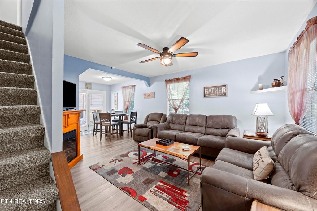 Photo of 247 Lakeview Lane, Andersonville, TN 37705 (MLS # 1309040)