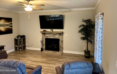Tiny photo for 109 E Elderberry St, Oak Ridge, TN 37830 (MLS # 1323791)