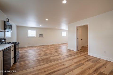 Tiny photo for 1150 Lake City Hwy, Clinton, TN 37716 (MLS # 1356244)
