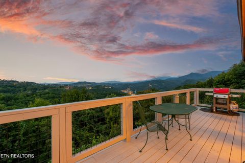 Tiny photo for 1839 Zurich Court Ct, Gatlinburg, TN 37738 (MLS # 1317486)