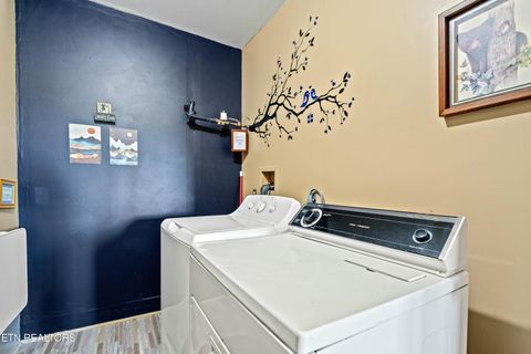 Tiny photo for 1839 Zurich Court Ct, Gatlinburg, TN 37738 (MLS # 1317486)