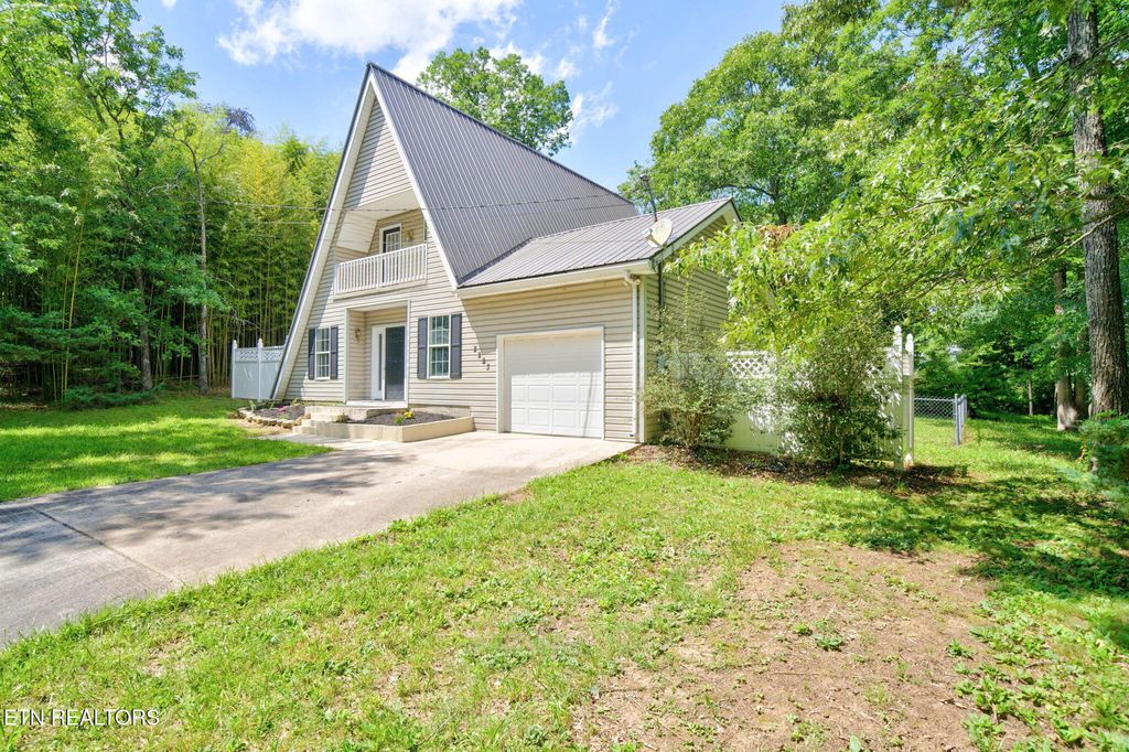 Photo of 2223 Wichita Drive, Crossville, TN 38572 (MLS # 1345389)