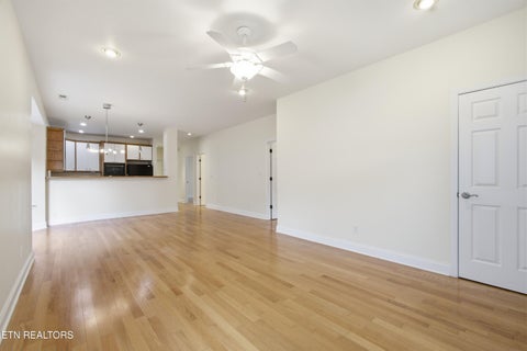 Tiny photo for 147 Liberty Court, Oak Ridge, TN 37830 (MLS # 1351490)