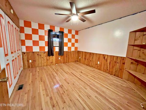 Tiny photo for 195 County Road 71, Riceville, TN 37370 (MLS # 1325882)