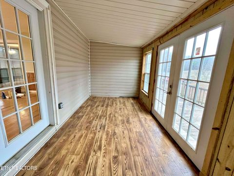 Tiny photo for 195 County Road 71, Riceville, TN 37370 (MLS # 1325882)